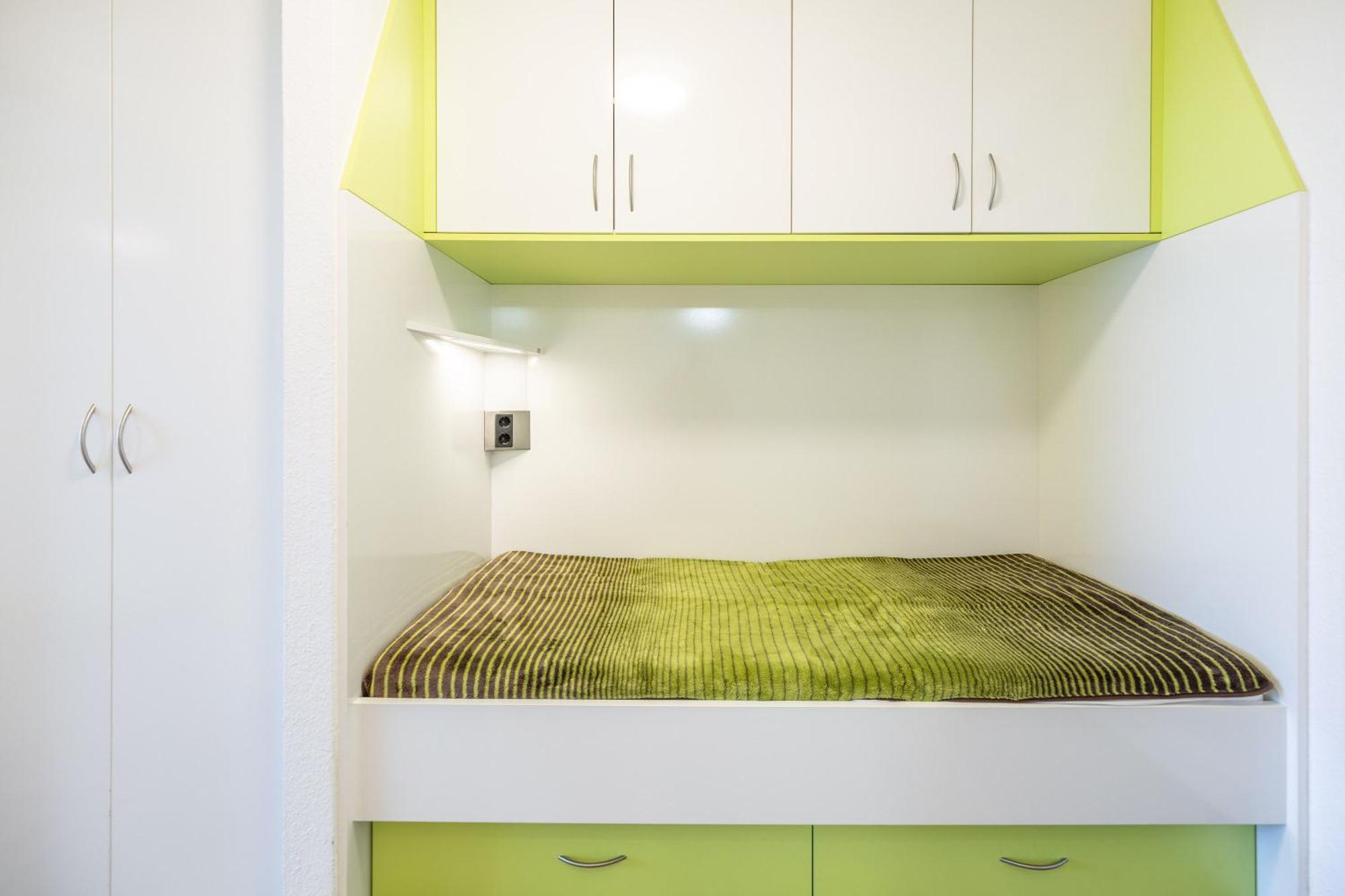 Haus Nautic, 402